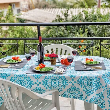 Holiday home Ideal Family Nea Peramos (Macedonia)